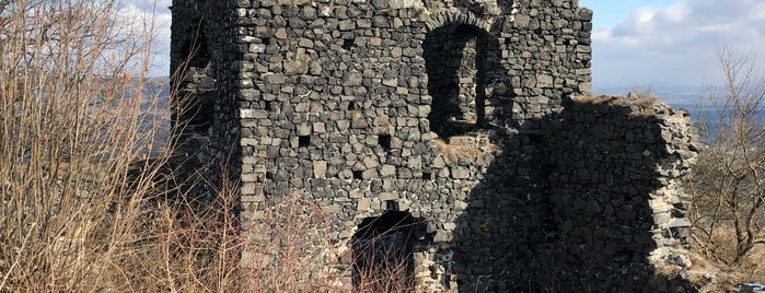 Ronov - zřícenina hradu (552 m.n.m.) is one of Checkin.