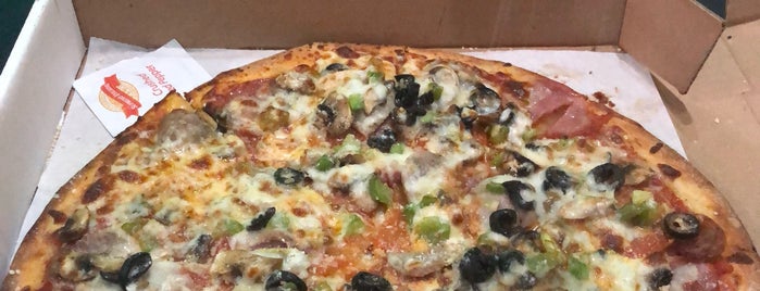 David's Oak Cliff Pizza & Pasta is one of Lugares  Especiais.