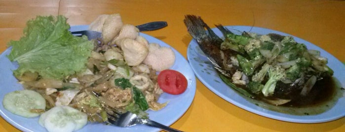 Sanjaya Seafood is one of Favorite Kuliner.