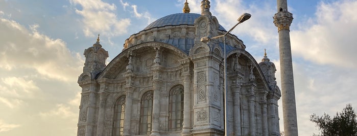 Bosphorus City Ortaköy Camii is one of İstanbul.