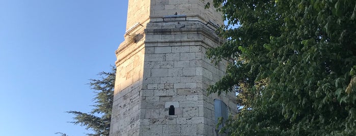Tarihi Saat Kulesi is one of S.'ın Beğendiği Mekanlar.