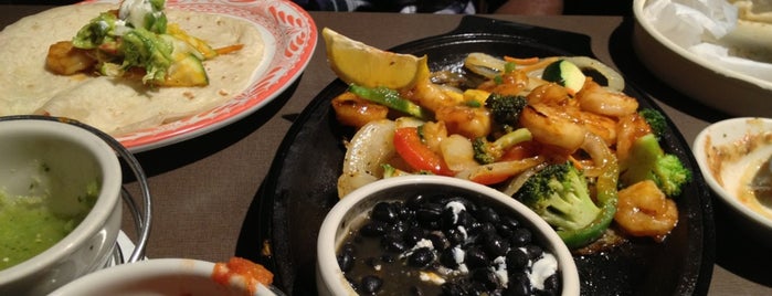 Abuelo's Mexican Restaurant is one of Deimos 님이 저장한 장소.