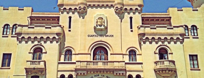 Cuartel del Bruch is one of Lugares favoritos de Óscar.
