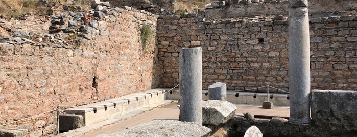 Public Latrines is one of Gül's Saved Places.