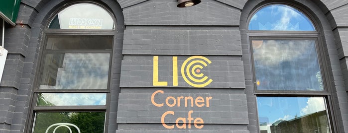 LIC Corner Café is one of Kimmie's Saved Places.