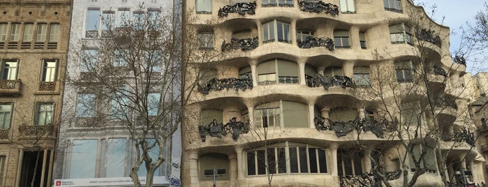 La Pedrera (Casa Milà) is one of BARCELONA THINGS TO DO.