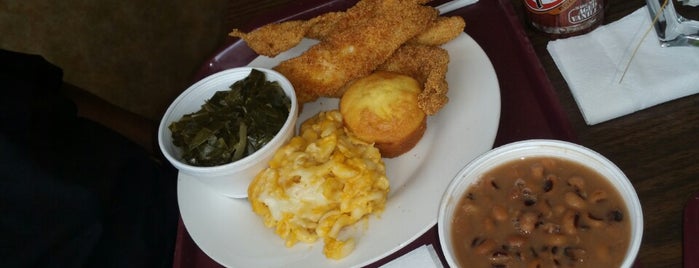 Daddys Soul Food and Grill is one of Lieux sauvegardés par William.