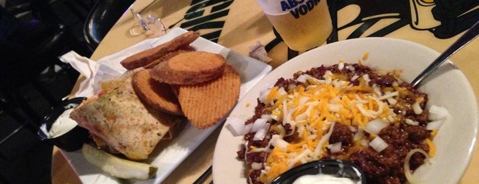 Stadium View Bar and Grill is one of Gameday Eats & Drinks in Green Bay.