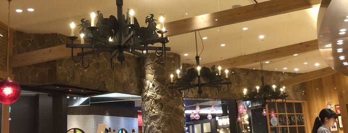 イオンモール幕張新都心 1 2