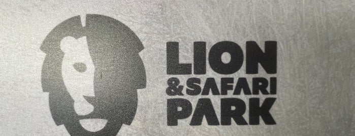 Lion & Safari Park is one of Tempat yang Disukai Dade.
