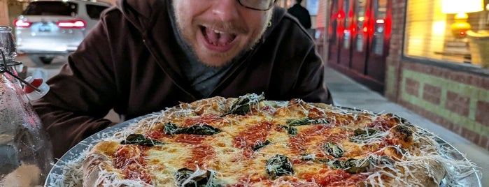 U Street Pizza is one of Orte, die eric gefallen.