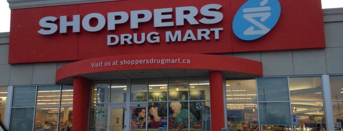 Shoppers Drug Mart is one of Lieux qui ont plu à Ron.