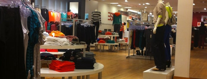 Esprit is one of Kevin’s Liked Places.