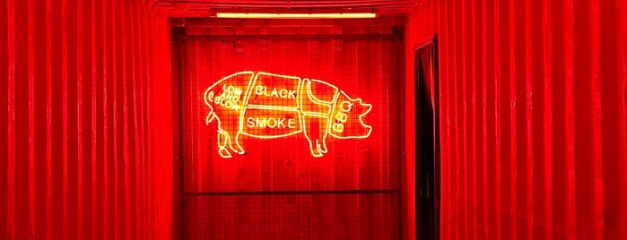 Black Smoke is one of Dinner / Food / Snacks NL.
