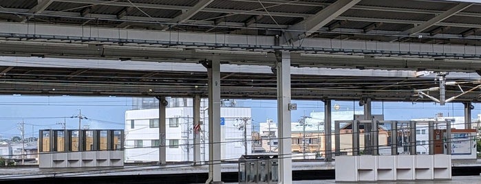 Shin-Hashima Station is one of Tempat yang Disukai Masahiro.
