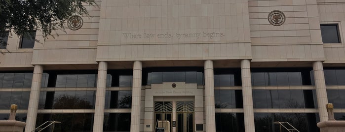 Arizona Supreme Court is one of Gespeicherte Orte von Barbara.