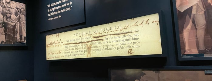 United States Declaration of Independence is one of Orte, die Sandro gefallen.