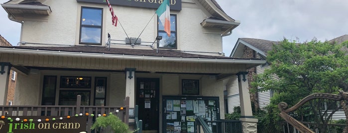 Irish on Grand is one of Specials (non mayor/amex).