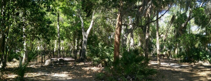 Pine Trail is one of สถานที่ที่ Josh ถูกใจ.