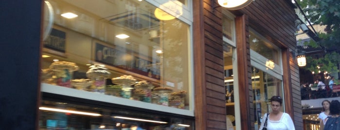 La Vita Patisserie is one of İstanbul Caffe.