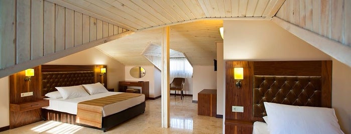 Boutique Hotel Montana is one of ‏‏‎さんの保存済みスポット.