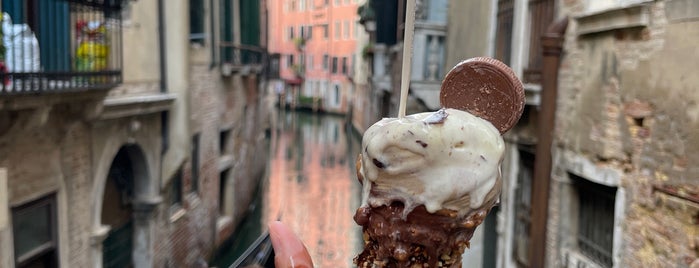 Venchi Cioccogelateria is one of Venice's Must-Visits.