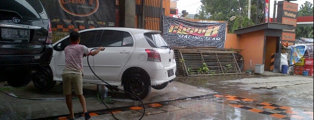 Clean 8 Gatot Car Wash & Resto is one of otw.