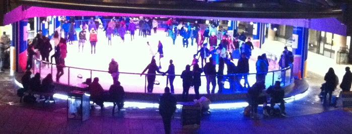 Robson Square Ice Rink is one of Vancouver Expedition.
