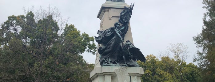 Rochambeau Statue is one of Posti salvati di Kimmie.