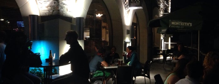 The Pig & Whistle Pub is one of Tempat yang Disukai Victor.