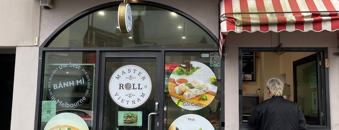 Master Roll Vietnam is one of Foodie Tour! M-R.