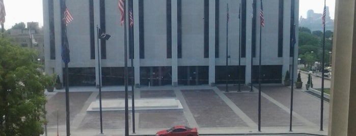 Wyandotte County District Courthouse is one of Orte, die Ed gefallen.