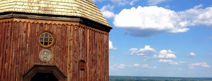 Капличка 18 століття is one of Tempat yang Disukai Андрей.