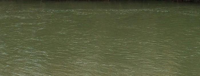 Paseo del río Arga is one of Posti che sono piaciuti a Norwel.