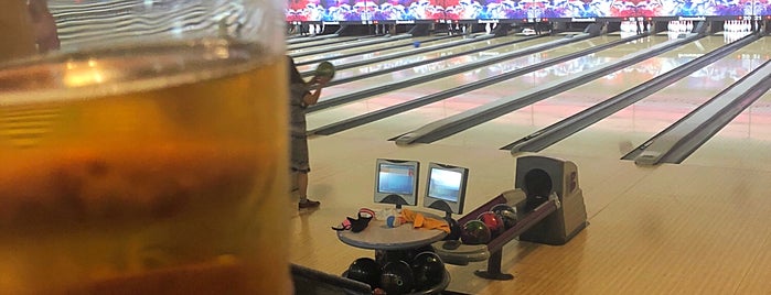 High Sierra Lanes is one of Fun.