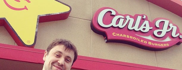 Carl's Jr is one of Paulさんのお気に入りスポット.