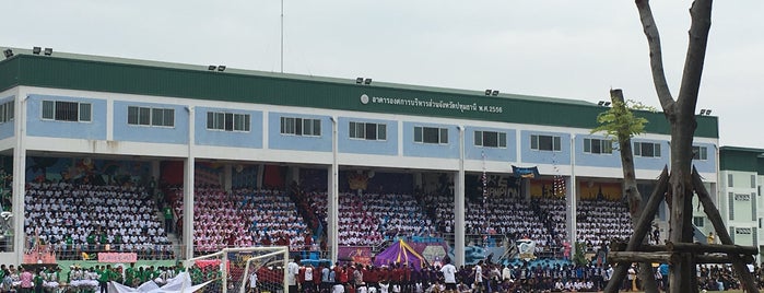 โรงเรียนสวนกุหลาบวิทยาลัย รังสิต is one of โรงเรียนดังในเมืองไทย.