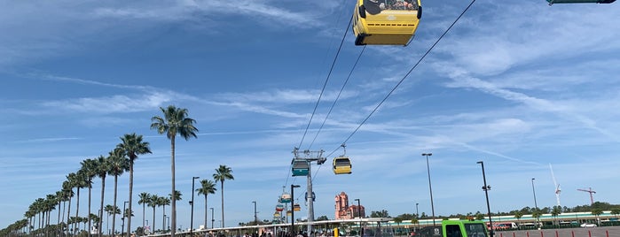 Buzz Parking Lot is one of Transportation & Misc Disney World Venues.