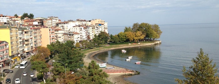 Yalı is one of Lugares favoritos de Elif.