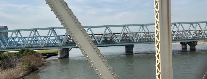 荒川放水路橋梁 is one of 鉄道の橋.