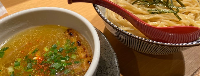 塩つけ麺 灯花 is one of 西院さんのお気に入りスポット.