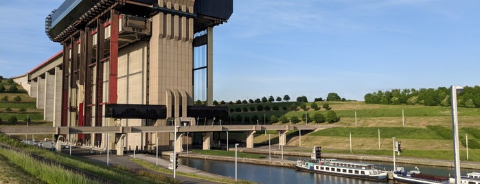 Ascenseur funiculaire de Strépy-Thieu is one of Scheepsliften Centrumkanaal 🇧🇪.