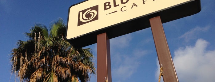 Blu Jam Café is one of สถานที่ที่ Jacklyn ถูกใจ.