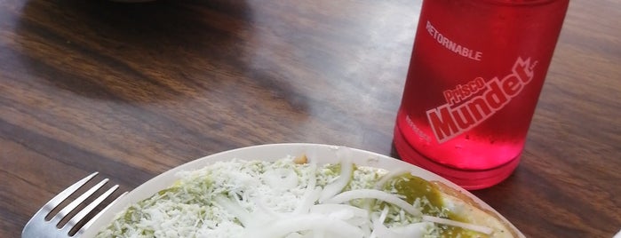 La Memelas De Quito is one of Restaurantes mexicanos que tienes que probar..