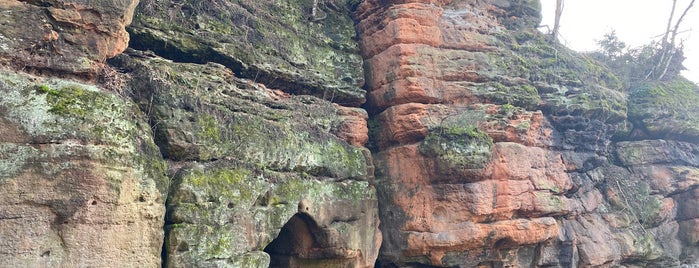 Ploučnice - průrva is one of Doly, lomy, jeskyně (CZ).