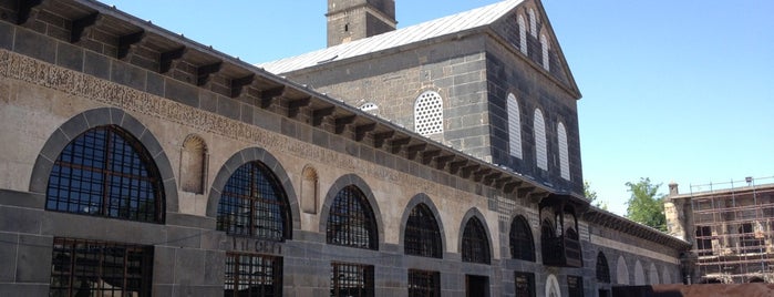 Ulu Cami is one of linuxera does Mardin & Diyarbakır.