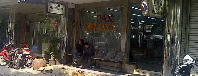 PAX Wijaya | Barbershop is one of สถานที่ที่ Remy Irwan ถูกใจ.