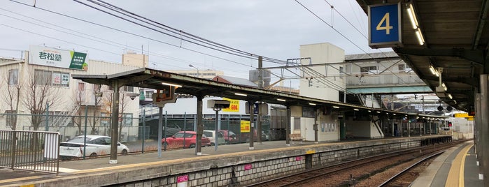 西鈴蘭台駅 (KB42) is one of 神戸周辺の電車路線.