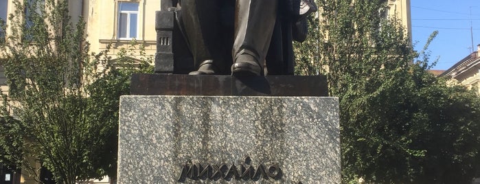 Памятник М. Грушевскому is one of Львов.