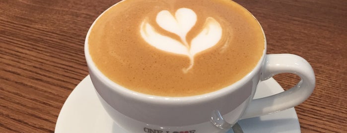 ONE LOVE coffee is one of Андрей : понравившиеся места.